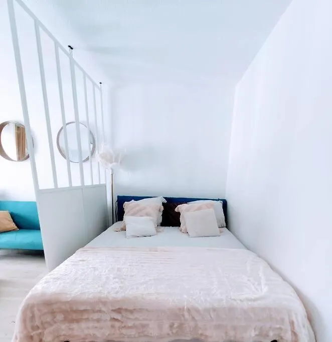 Apartment Spacieux Studio A 100M Des Plages De Golf-Juan -4Pers-Clim&Wifi